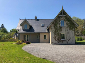 4 bedroom holiday home with wheelchair accessible bathroom 2km from Kenmare